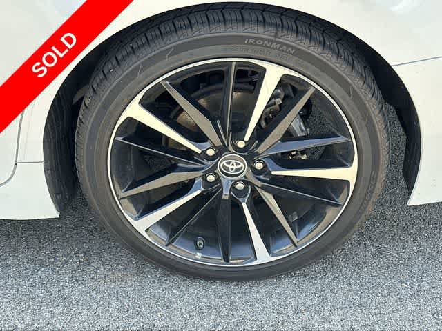 Used 2019 Toyota Camry XSE w/ Driver Assist Package FWD image 5