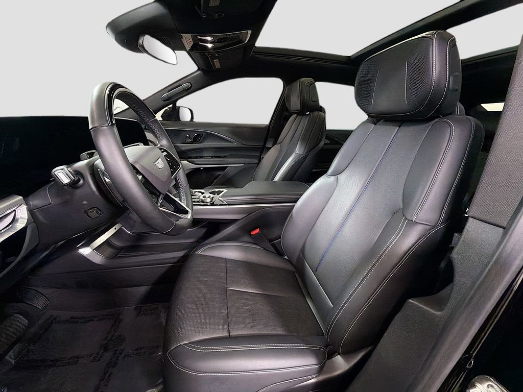 Used 2024 Cadillac Lyriq Luxury image 21