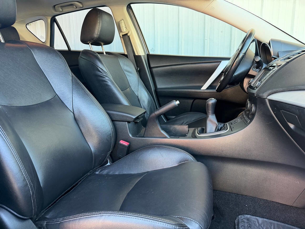 Used 2013 MAZDA MAZDA3 i Grand Touring w/ Tech Pkg image 42