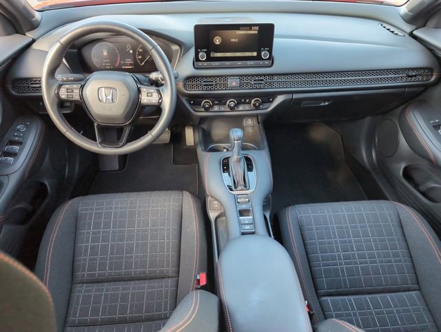 Used 2025 Honda HR-V Sport image 28