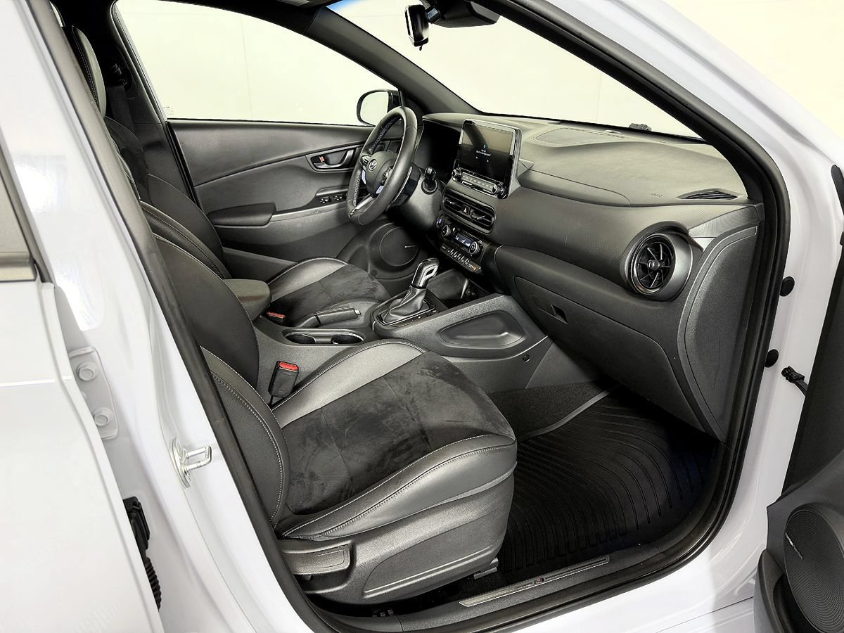 Used 2022 Hyundai Kona N FWD image 47