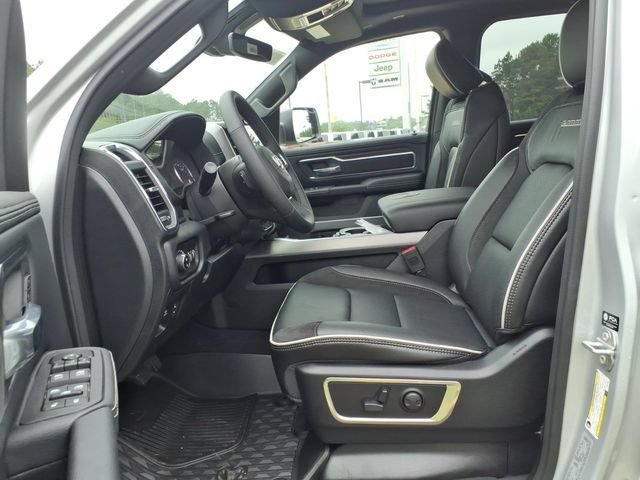 New 2026 RAM 1500 Laramie AWD/4WD image 14