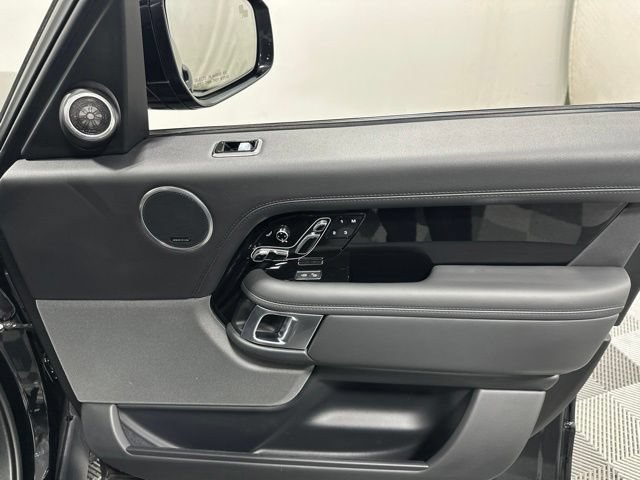 Used 2019 Land Rover Range Rover Supercharged AWD/4WD image 20