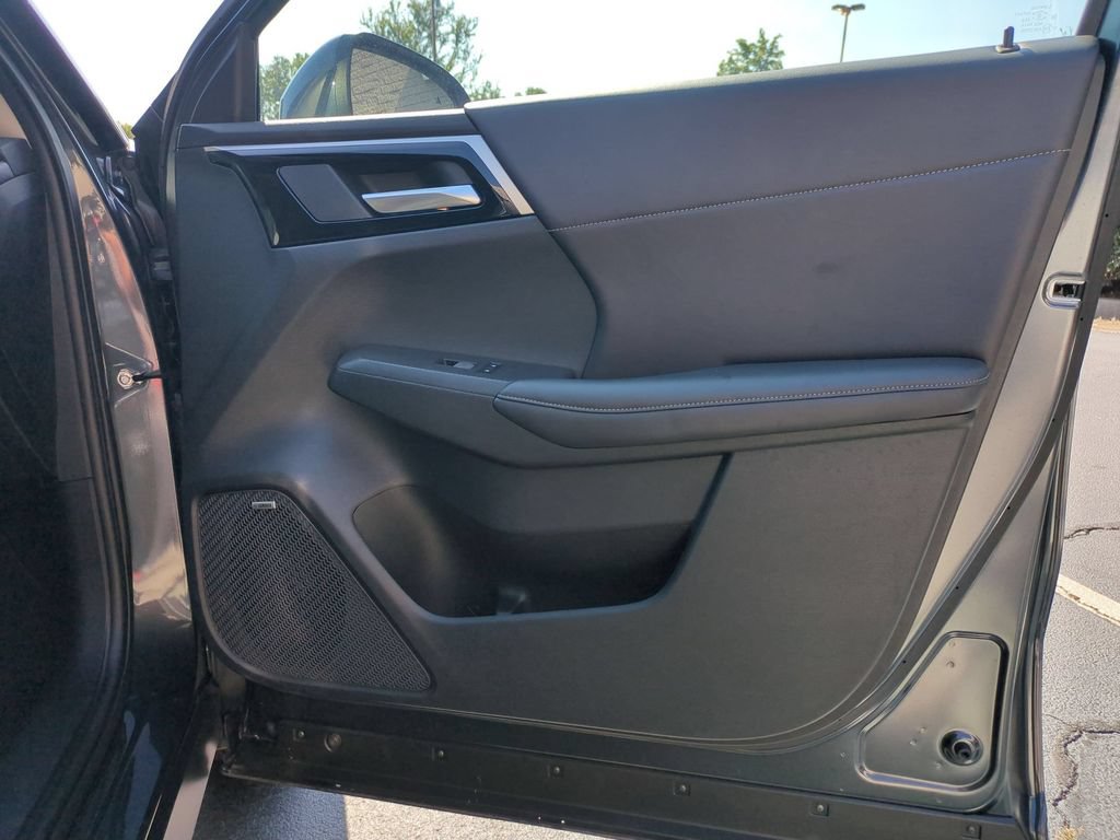 Used 2025 Mitsubishi Outlander SE AWD/4WD image 34