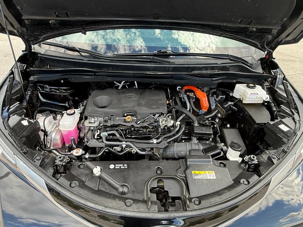Used 2022 Toyota Sienna Limited AWD/4WD image 27