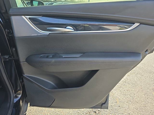 Used 2025 Cadillac XT5 Premium Luxury image 18