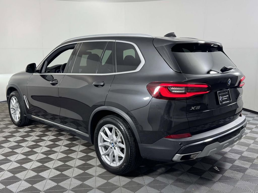 Used 2021 BMW X5 xDrive40i w/ Premium Package image 8