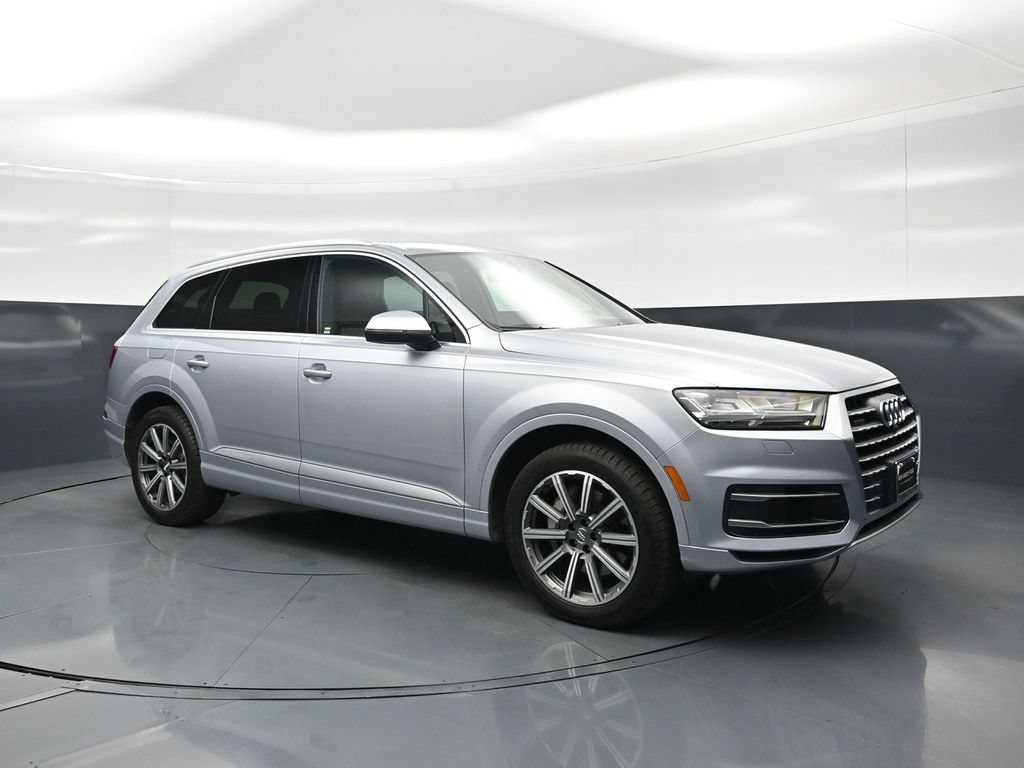 Used 2017 Audi Q7 3.0T Premium Plus w/ Premium Plus Package AWD/4WD image 28
