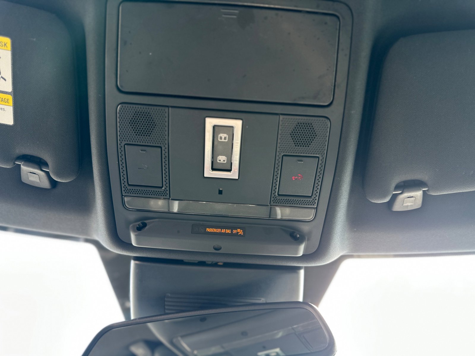 Used 2018 Land Rover Range Rover Evoque HSE Dynamic AWD/4WD image 35