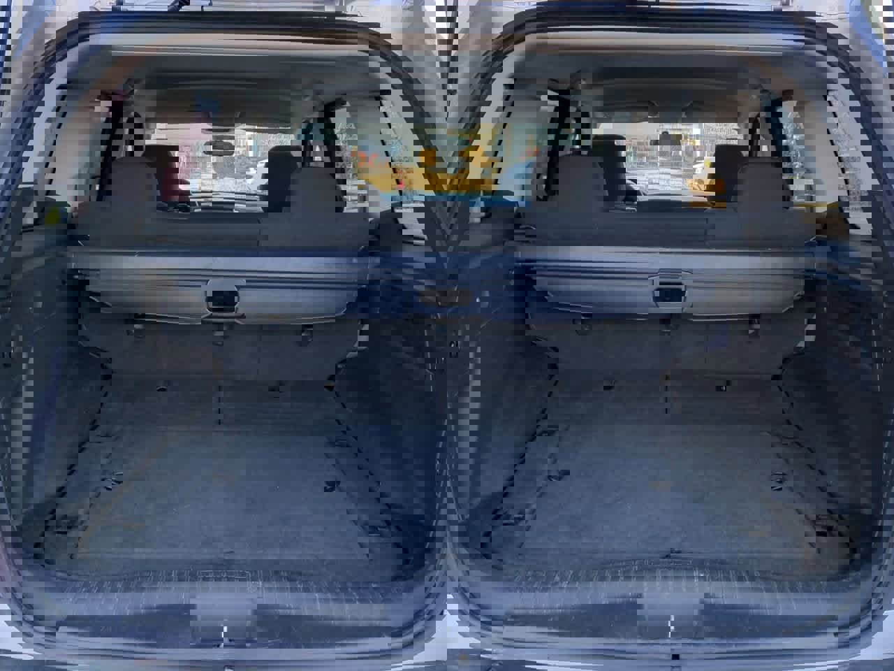 Used 2010 Jeep Grand Cherokee Laredo image 30