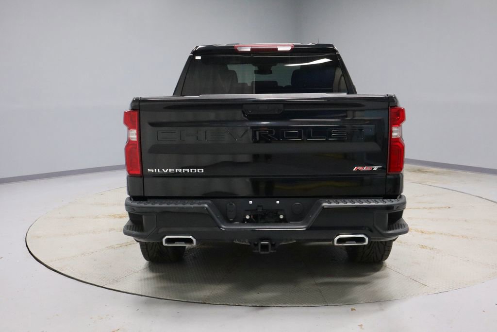 Used 2023 Chevrolet Silverado 1500 RST AWD/4WD image 9