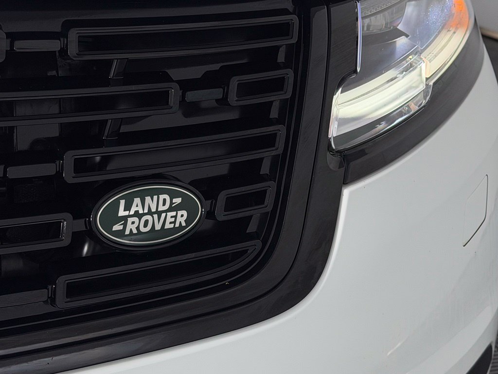 Used 2024 Land Rover Range Rover Velar S AWD/4WD image 12