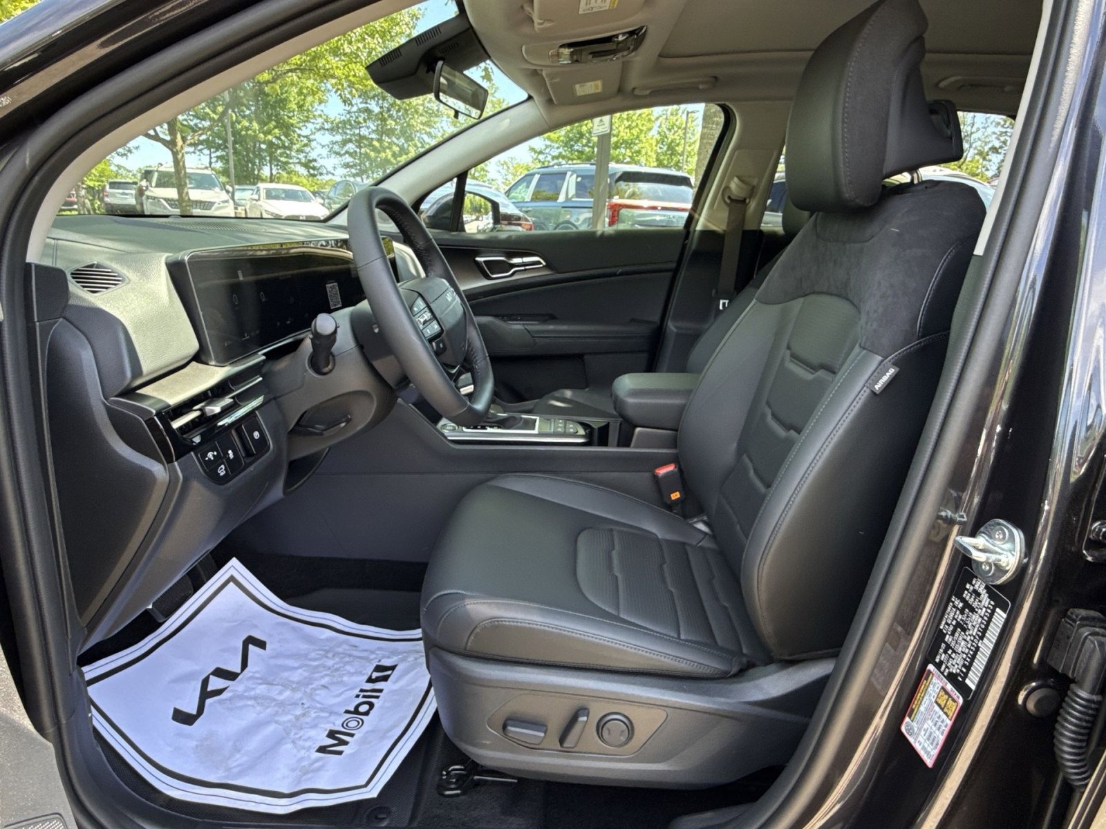 New 2026 Kia Sportage SX FWD image 18