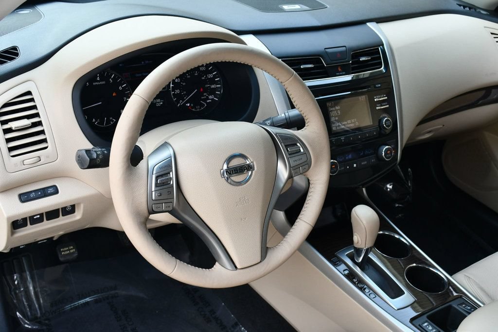 Used 2015 Nissan Altima 2.5 SL w/ Moonroof Package FWD image 51