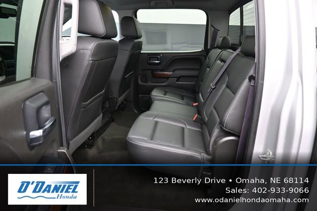 Used 2017 GMC Sierra 1500 SLT w/ SLT Preferred Package AWD/4WD image 34