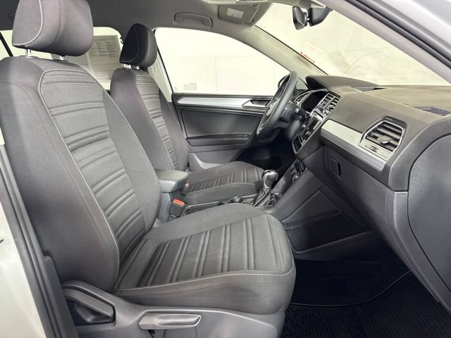 Used 2022 Volkswagen Tiguan S AWD/4WD image 4