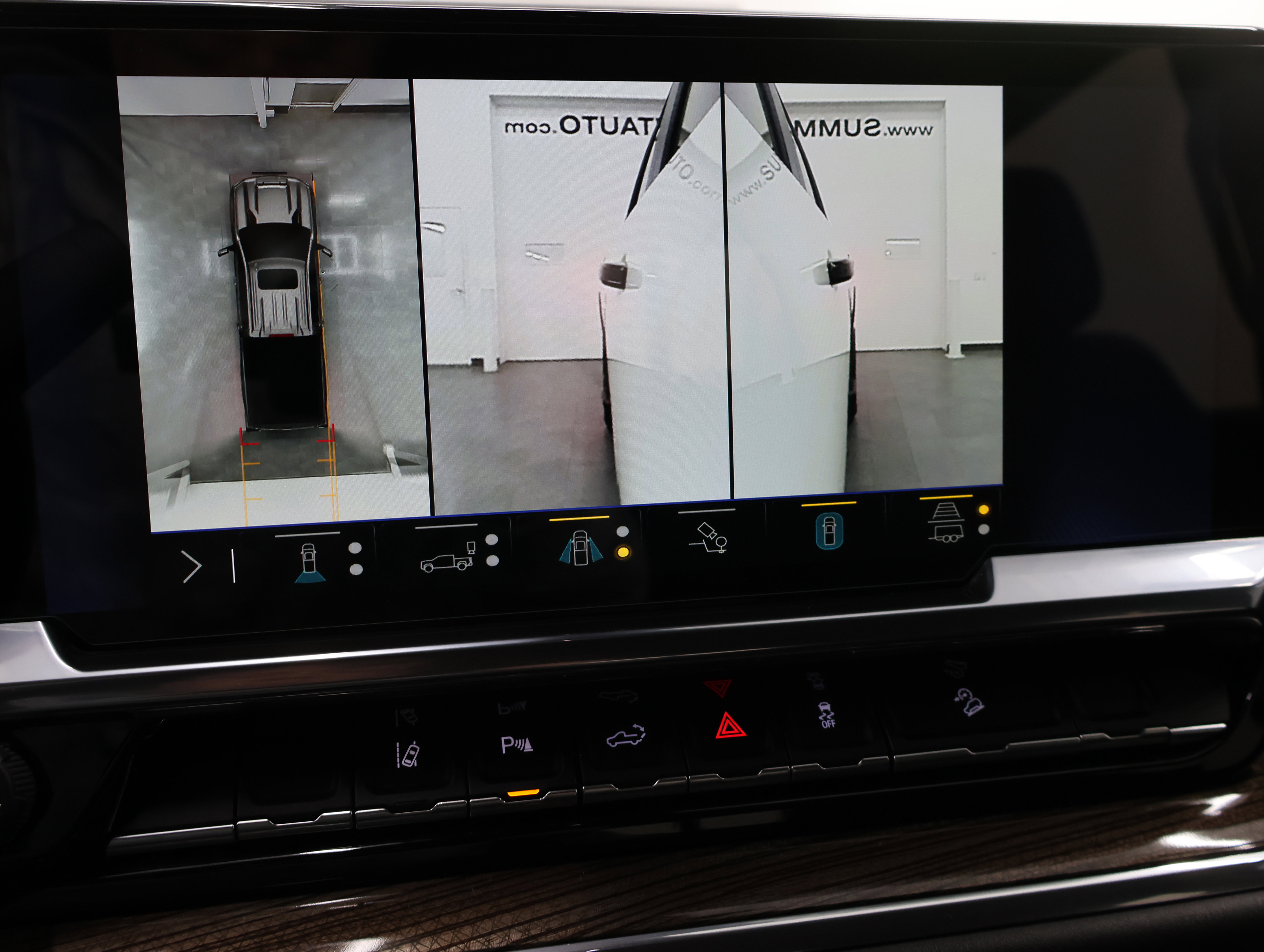 Used 2024 Chevrolet Silverado 3500 LT w/ Z71 Sport Edition image 20