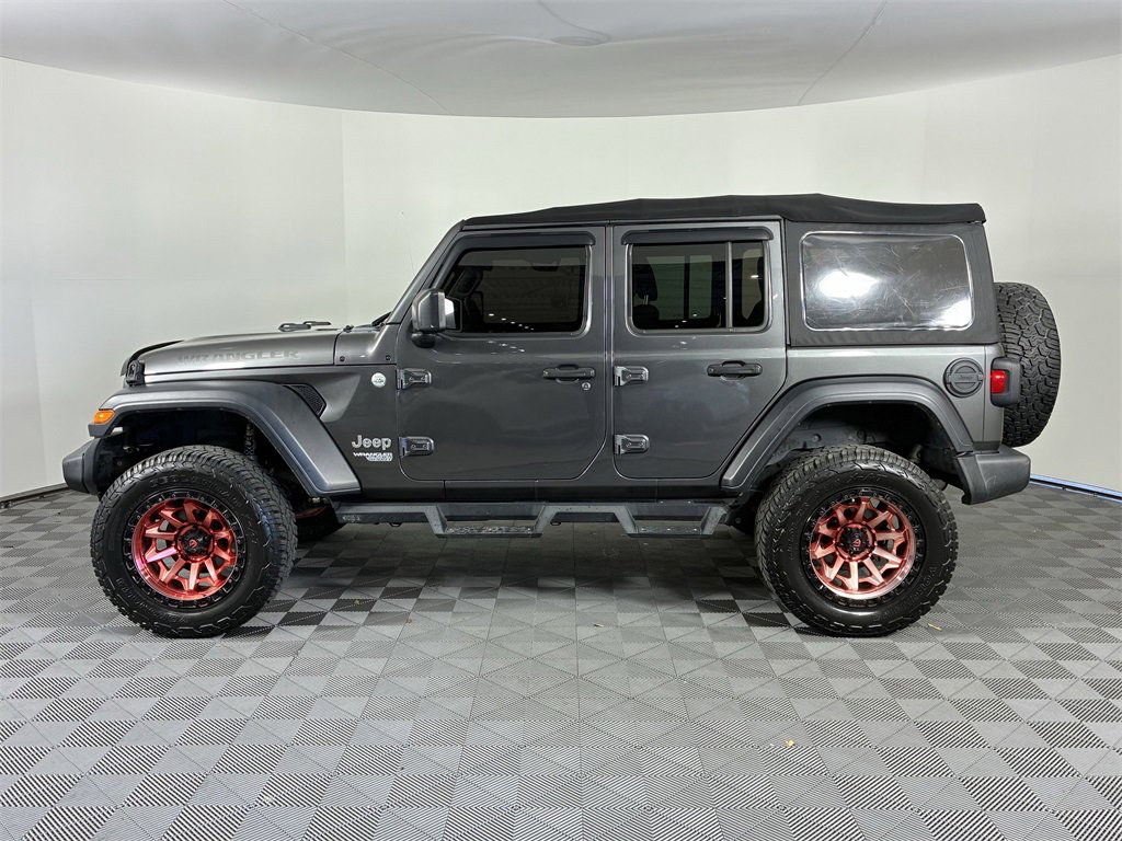 Used 2018 Jeep Wrangler Unlimited Sport S image 4