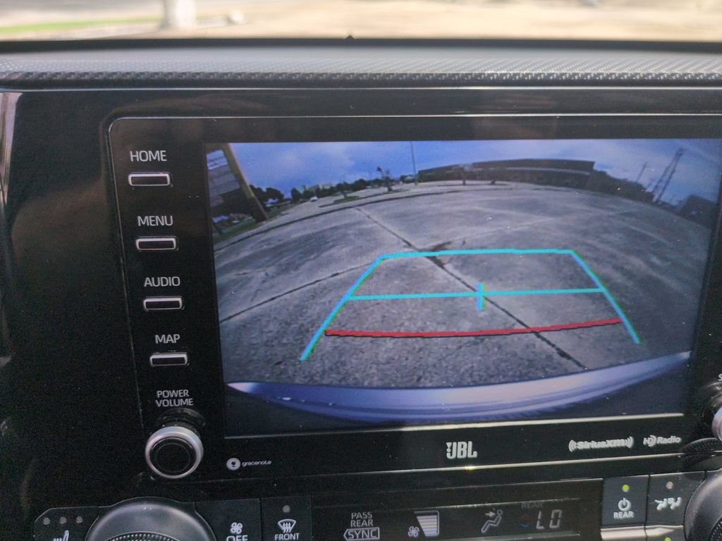 Used 2022 Toyota Highlander XSE AWD/4WD image 28