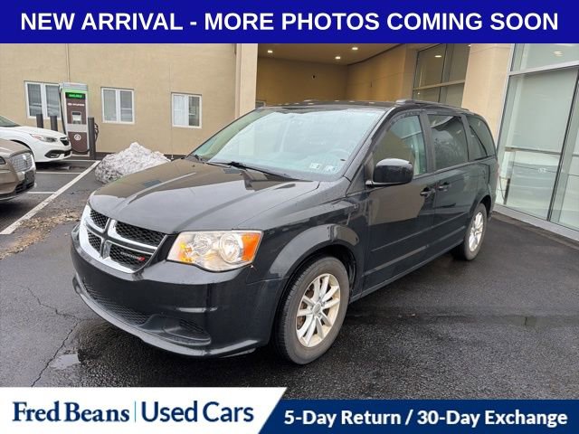 Used 2016 Dodge Grand Caravan SXT w/ UConnect Hands-Free Group