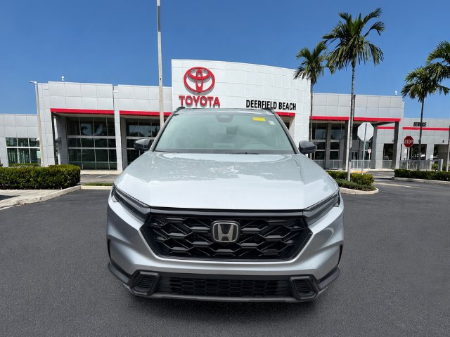 Used 2025 Honda CR-V Sport image 2