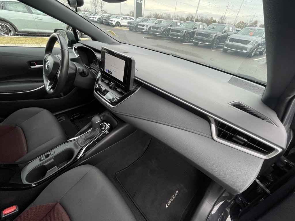 Used 2024 Toyota Corolla SE image 28
