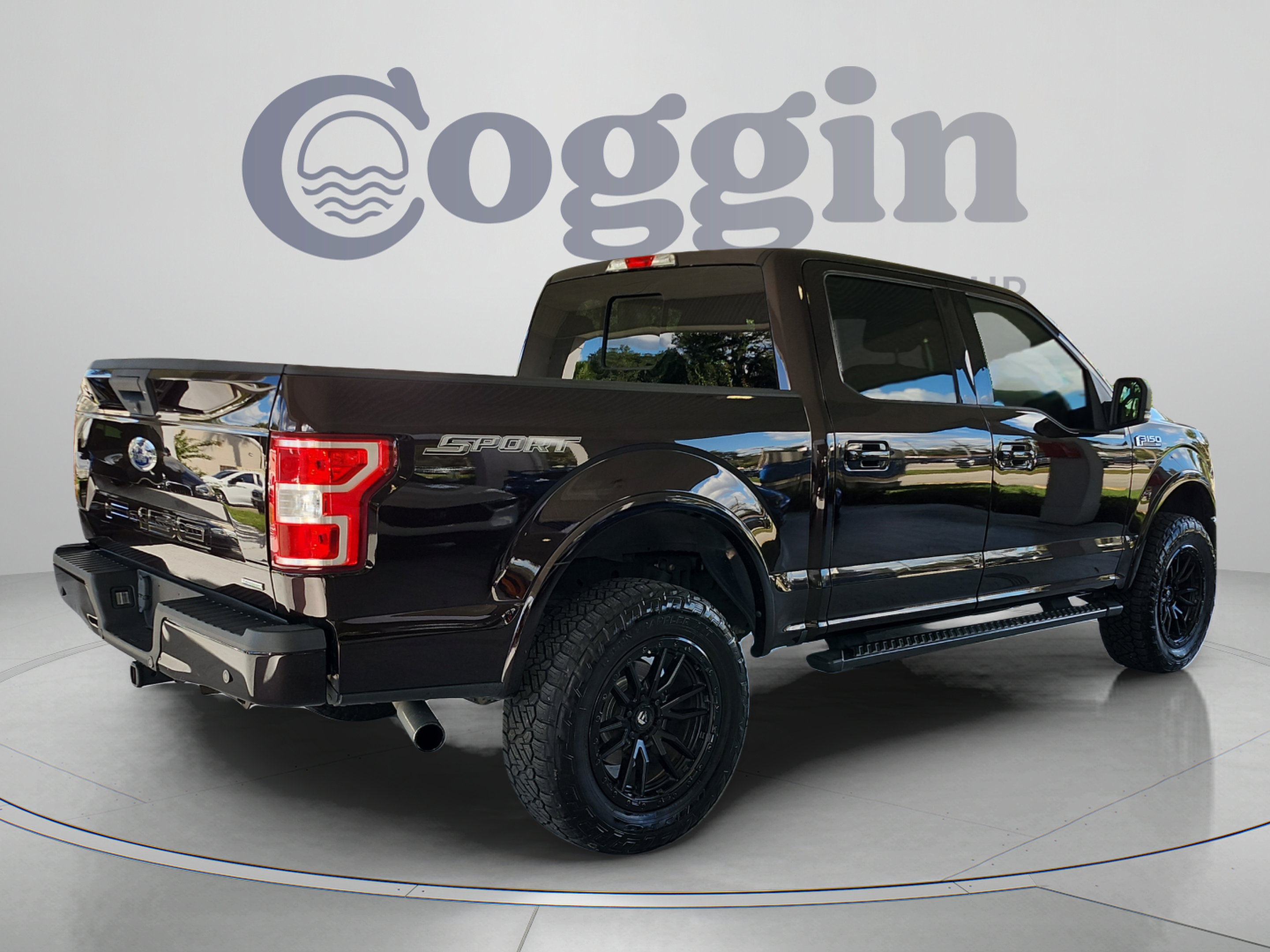 Used 2020 Ford F150 XLT w/ Equipment Group 302A Luxury RWD image 5