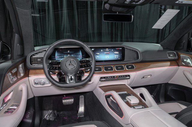 New 2026 Mercedes-Benz GLE 63 AMG S image 19