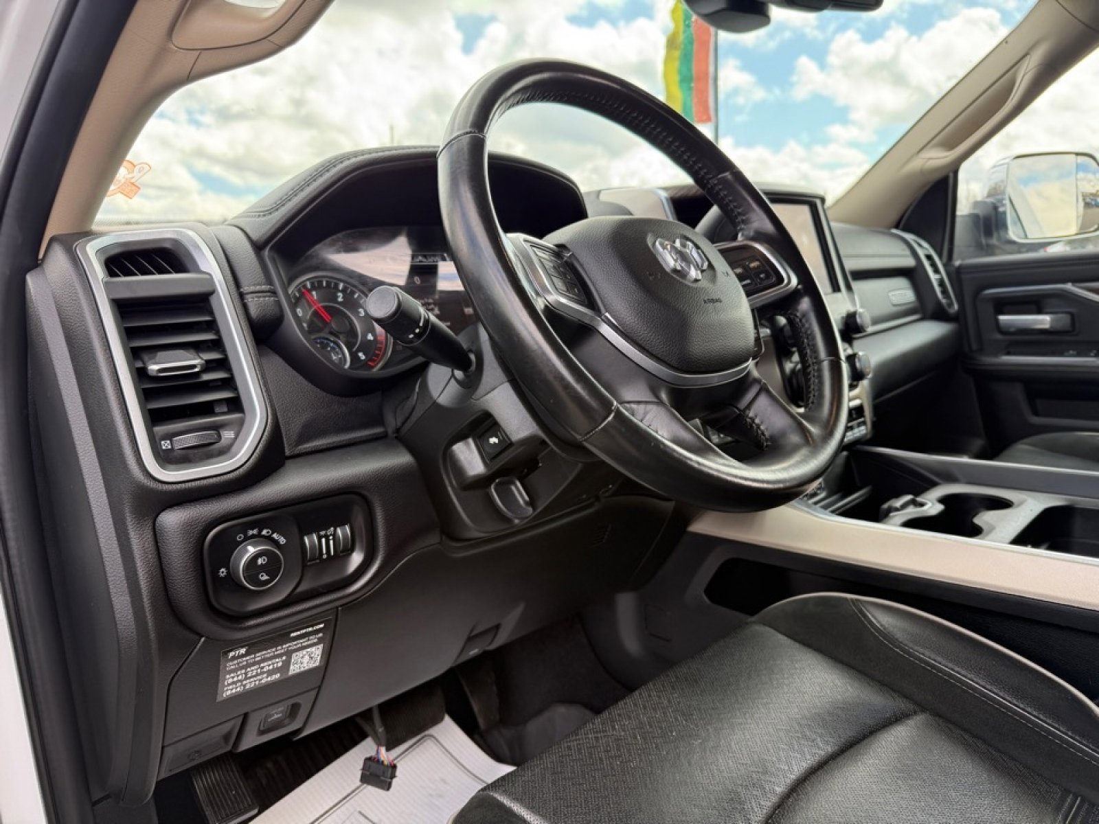 Used 2021 RAM 2500 Laramie AWD/4WD image 19