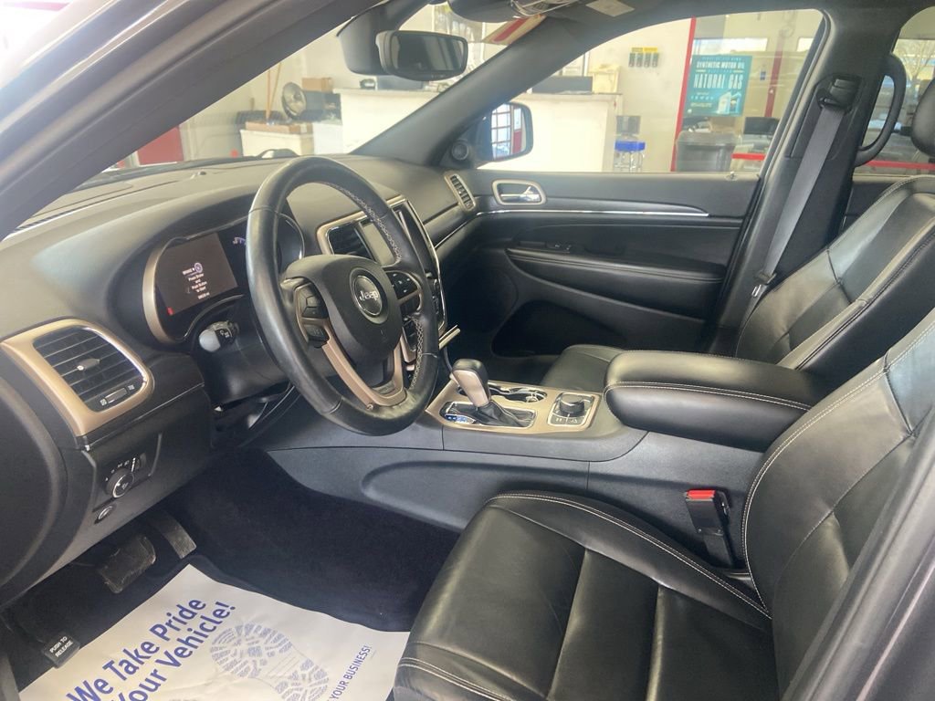 Used 2017 Jeep Grand Cherokee Limited image 7