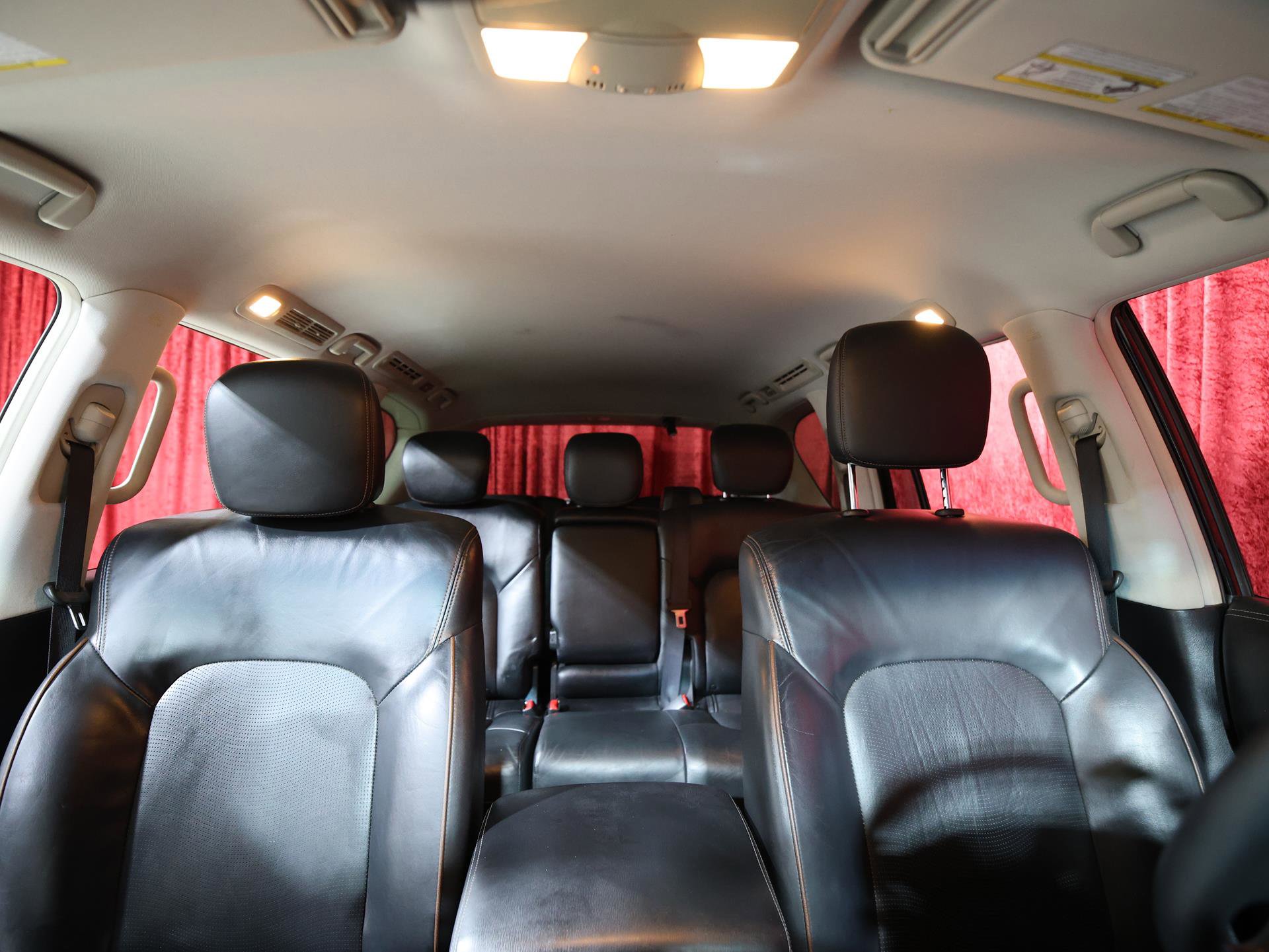 Used 2017 Nissan Armada SL w/ Interior Lighting Package RWD image 25