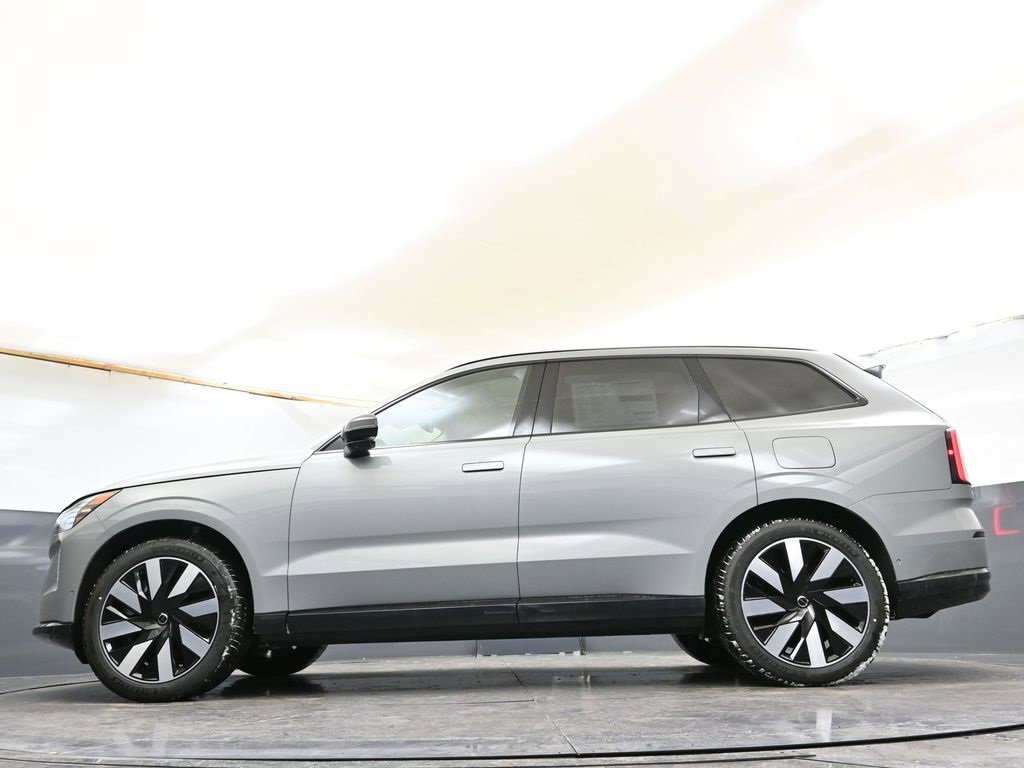 New 2025 Volvo EX90 Ultra image 30