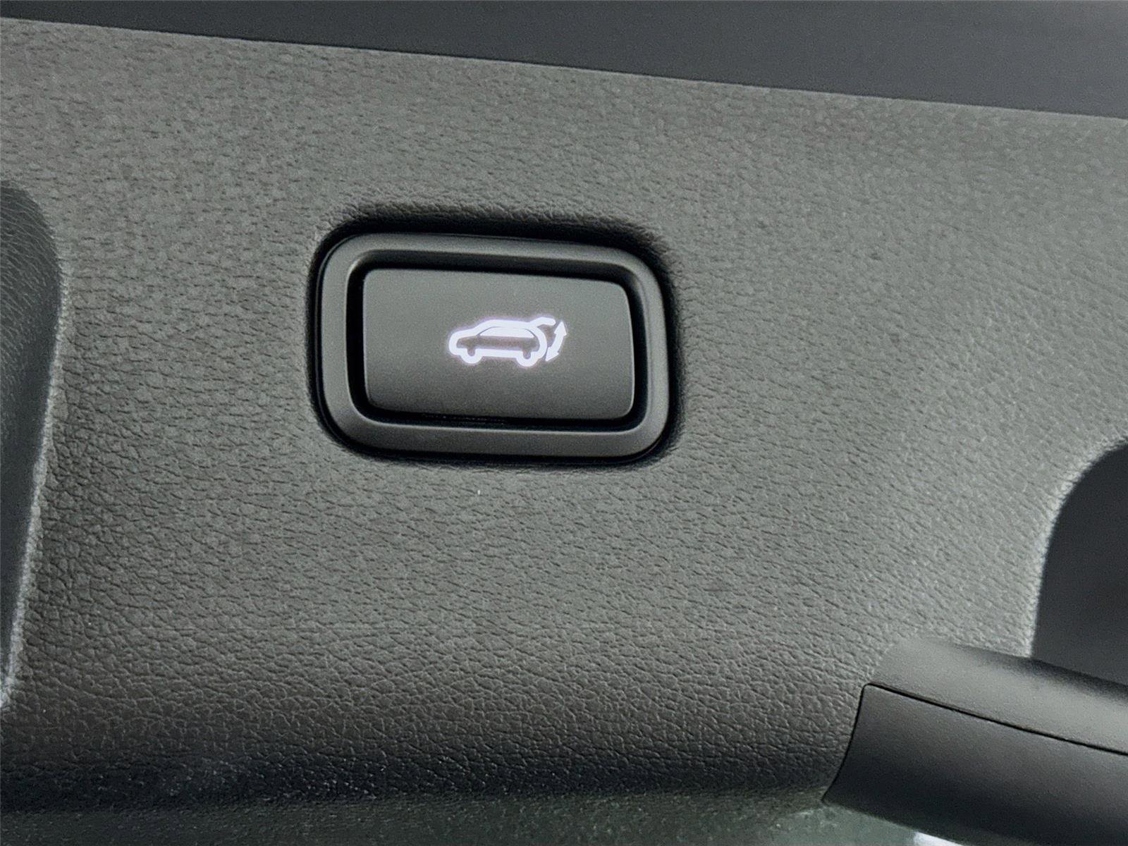 Used 2024 Kia Sportage SX image 22