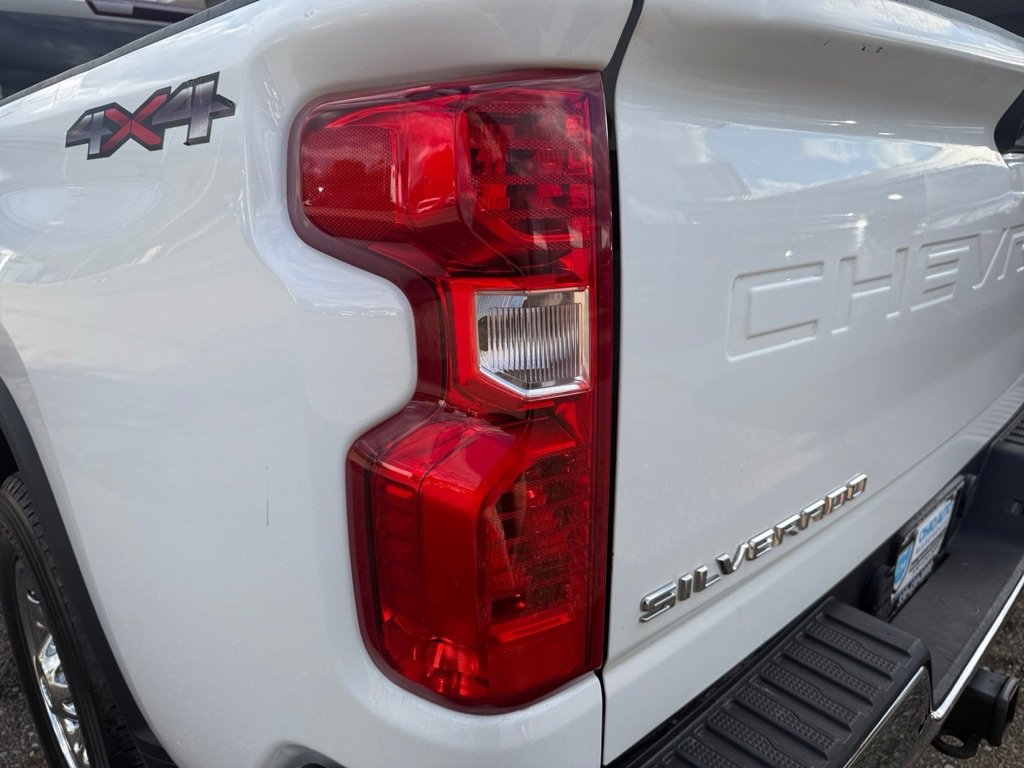 Used 2021 Chevrolet Silverado 2500 LT w/ Convenience Package AWD/4WD image 33