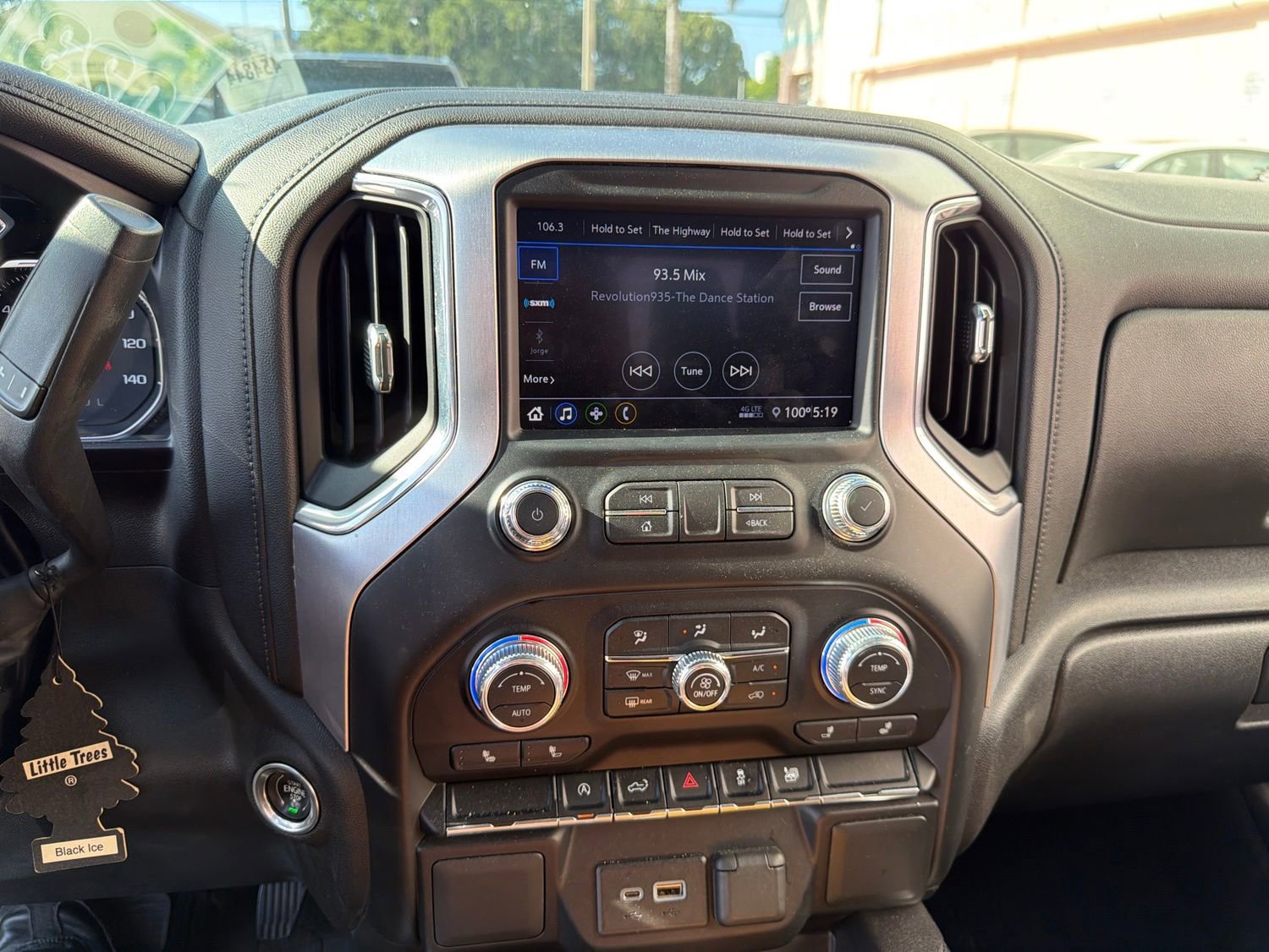 Used 2022 GMC Sierra 1500 Elevation RWD image 32