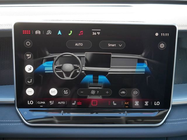 Certified 2025 Volkswagen Tiguan SE image 35