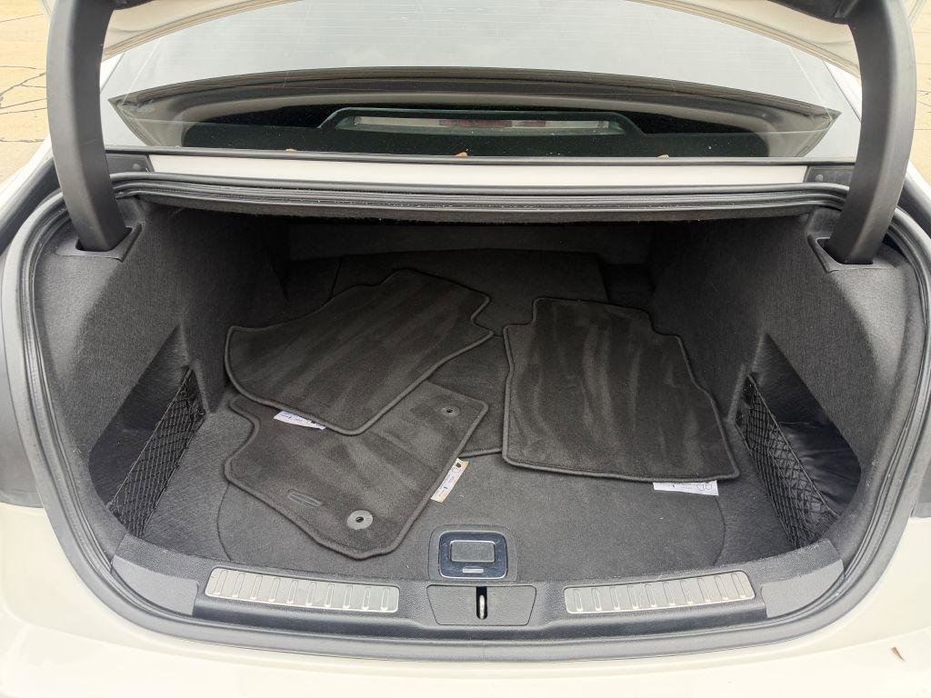 Used 2017 Lincoln Continental Select FWD image 8