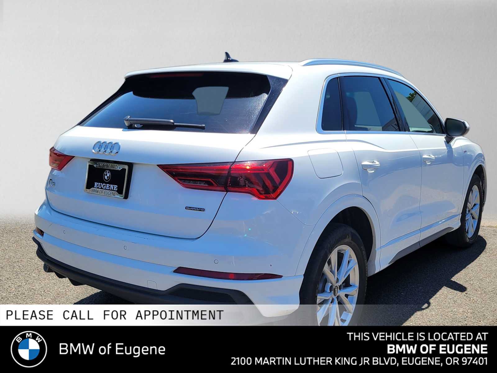 Used 2024 Audi Q3 2.0T Premium AWD/4WD image 3