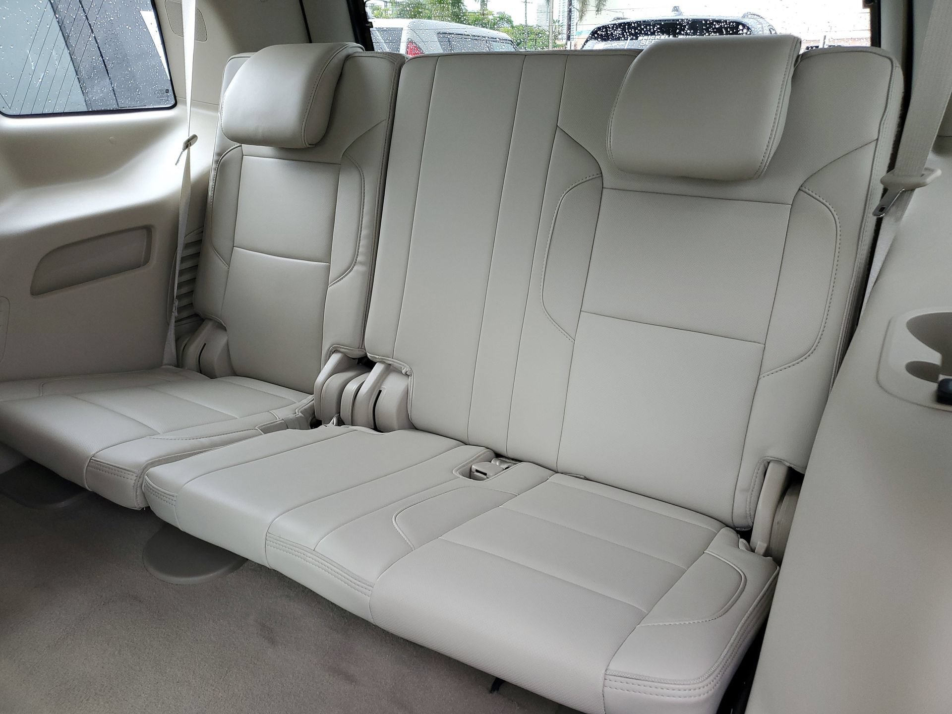Used 2020 GMC Yukon Denali w/ Denali Premium Package RWD image 13