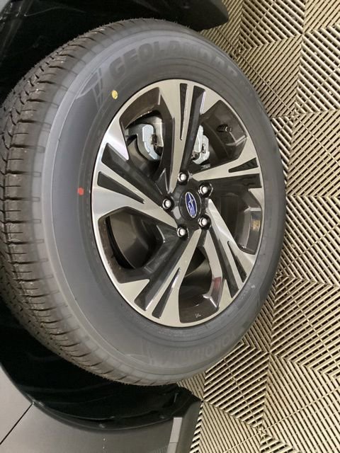 Certified 2025 Subaru Crosstrek 2.0i Premium w/ Convenience Package #2 AWD/4WD image 8