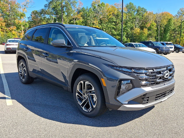 New 2026 Hyundai Tucson SEL Plus w/ Tow & Go Package FWD image 17