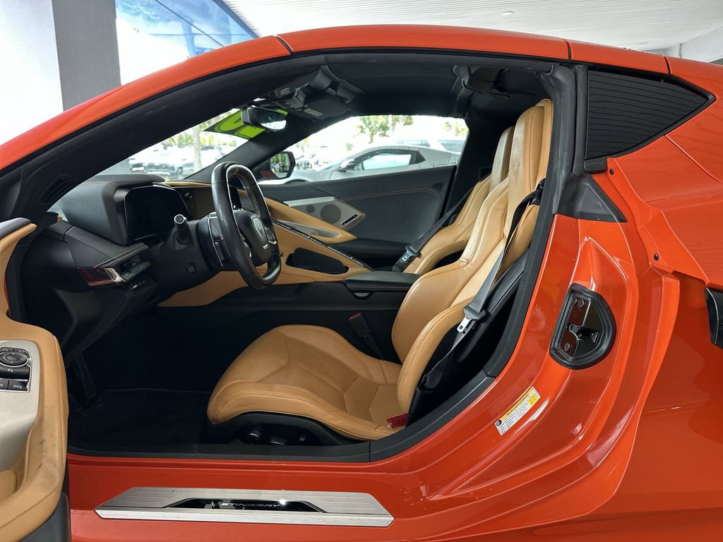 Used 2020 Chevrolet Corvette Stingray Preferred Cpe w/ 2LT Preferred Equipment Group image 18