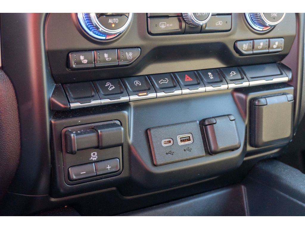 Used 2019 GMC Sierra 1500 SLT w/ SLT Premium Package image 28