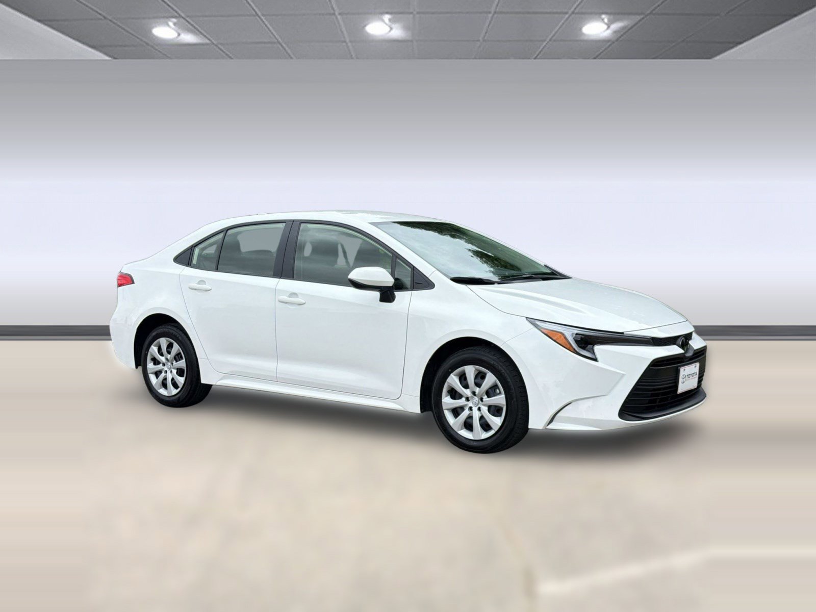 Used 2026 Toyota Corolla LE FWD image 7