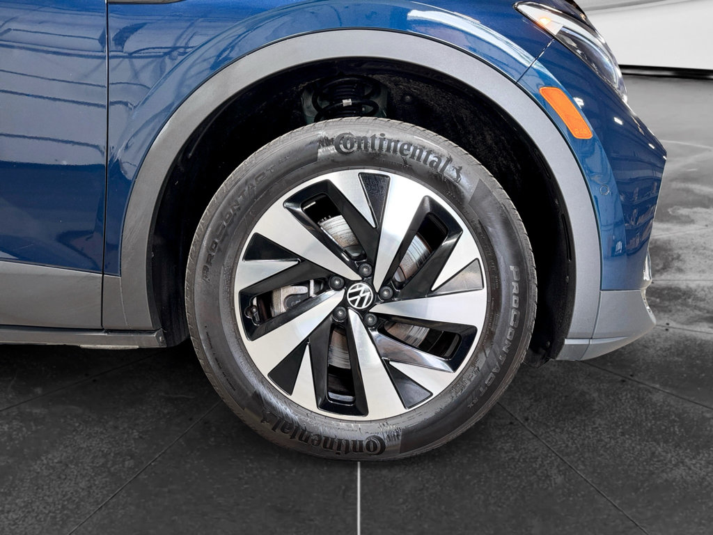 Used 2023 Volkswagen ID.4 Pro AWD/4WD image 32