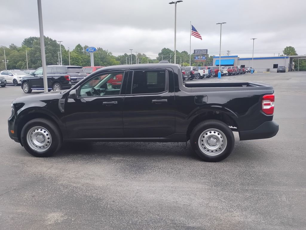 New 2025 Ford Maverick XL image 6