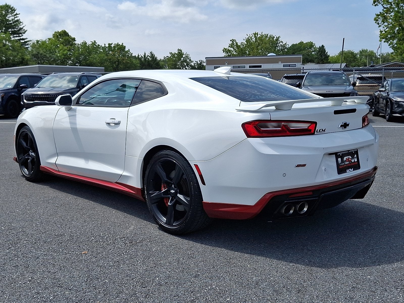 Used 2016 Chevrolet Camaro SS RWD image 7