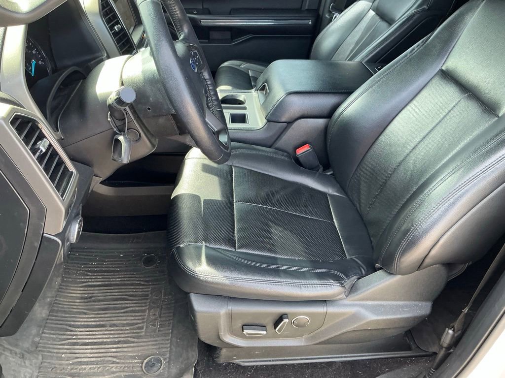 Used 2019 Ford Expedition XLT w/ Equipment Group 202A image 10