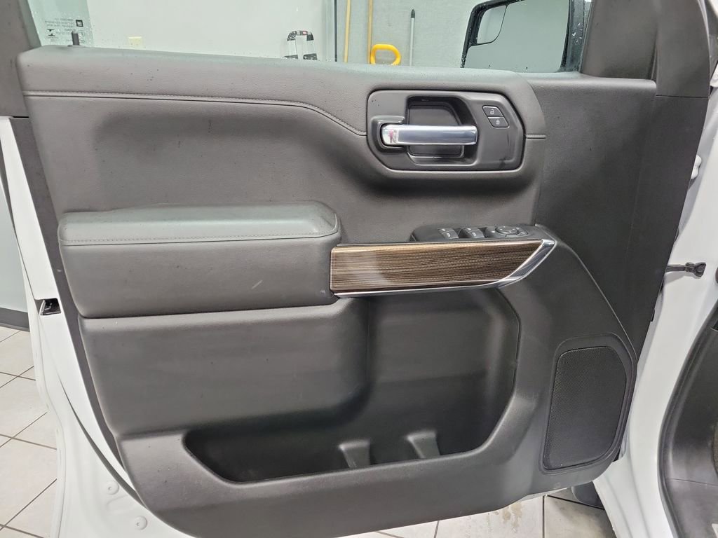 Used 2022 Chevrolet Silverado 1500 LT AWD/4WD image 36