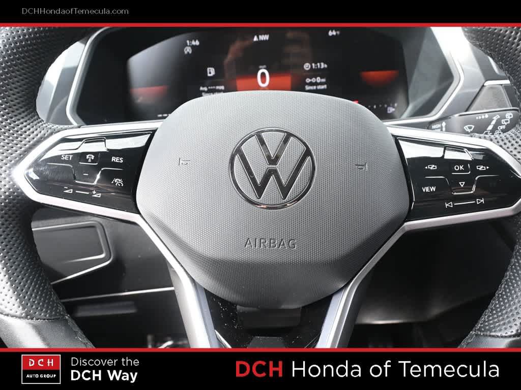 Used 2024 Volkswagen Tiguan SE R-Line FWD image 9